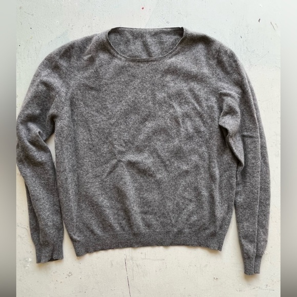 Women's Cashmere Sweater Solid Winter NO SIZE City Elegant Formal USA Luxury - Picture 1 of 9